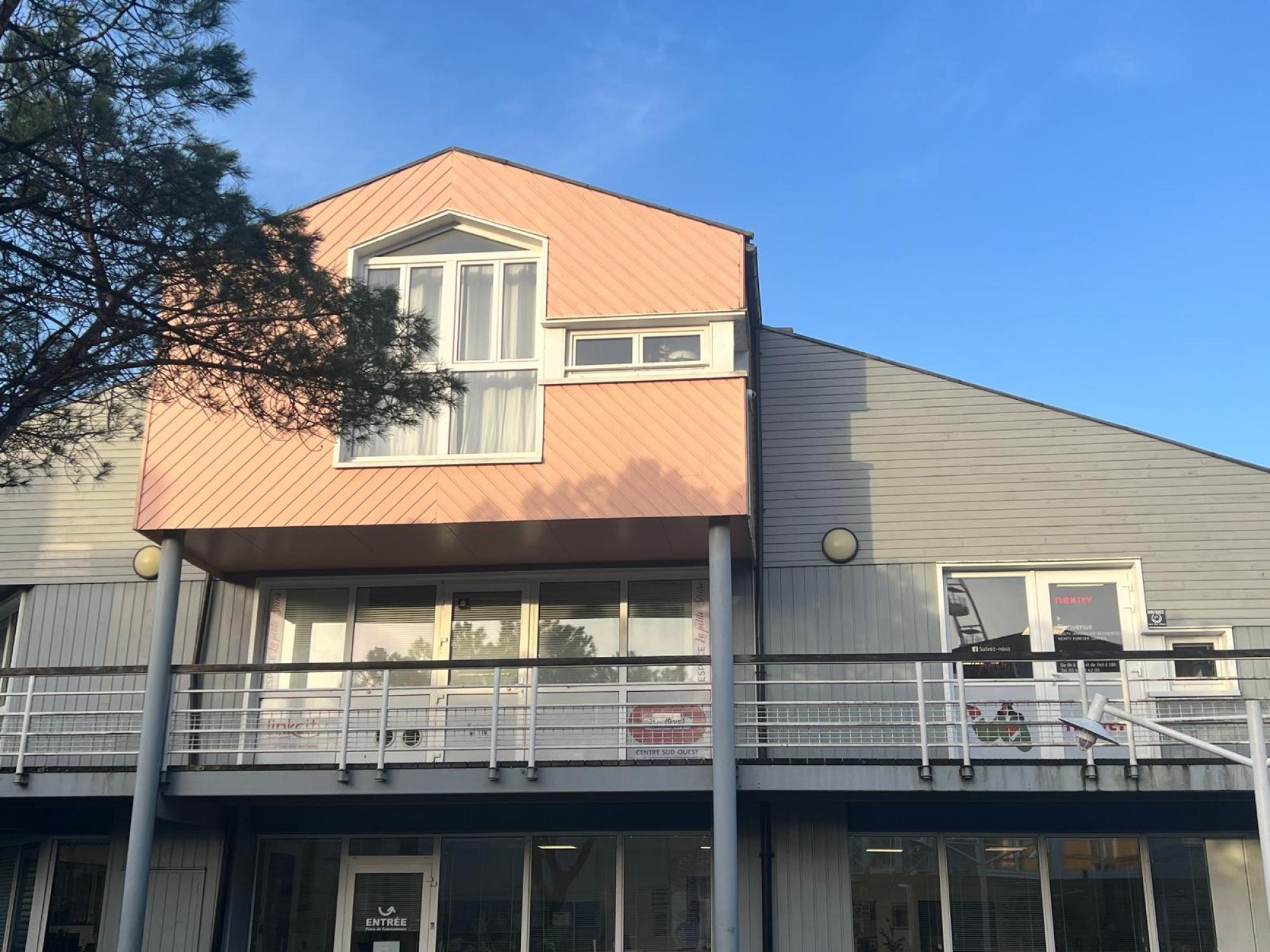 VENTE - Local Commercial d'environ 31m² 